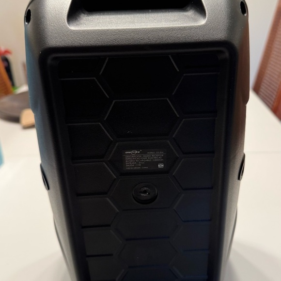 Greatnice Black Wireless Speaker with Microphone Karaoke Machine - Picture 6 of 10